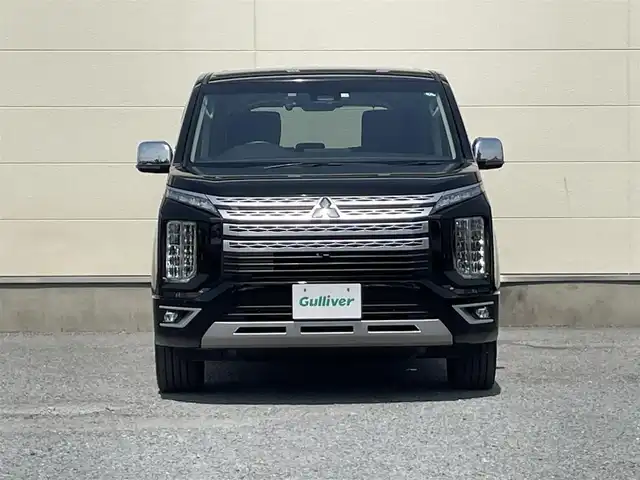 三菱 デリカＤ：５ P 茨城県 2020(令2)年 7.4万km ダイヤモンドブラックマイカ 10インチ純正ナビ/全方位カメラ/革巻きステアリング/ステアリングスイッチ/パドルシフト/プッシュスタート/両側パワースライドドア/パワーバックドア/パワーシート/シートヒーター/LEDヘッドライト/レーダークルーズコントロール/電子式パーキング