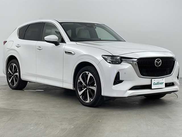 マツダ ＣＸ－６０ ＰＨＥＶ エクスクルーシブモダン 道央・札幌 2023(令5)年 1.2万km ロジウムホワイトプレミアムメタリック ・4WD/・PHEV/・寒冷地仕様/・純正SDナビ&フルセグTV&DVD&BT&AppleCarPlay&AndroidAuto/・スマートブレーキサポート/・レーンキープアシスト/・誤発進抑制制御機能/・標識認識システム/・ブラインドスポットモニター/・パーキングセンサー/・クルーズコントロール/・全方位カメラ/・ヘッドアップディスプレイ/・アルパインフリップダウンモニター/・BOSEサウンドシステム/・純正ドライブレコーダー/・パワーバックドア/・レザーシート/・パワーシート/・エアシート/・シートヒーター/・ミラーヒーター/・ハンドルヒーター/・革巻きステアリング/・パドルシフト/・ステアリングスイッチ/・オートワイパー/・フロントワイパーデアイサー/・置くだけ充電/・AC100V/・ビルトインETC/・オートマチックハイビーム/・オートライト/・LEDヘッドライト/・Mi DRIVE/・ダウンヒルアシストコントロール/・横滑り防止/・プッシュスタート/・スマートキー