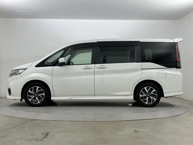 ホンダ ステップワゴン スパーダ ホンダセンシング 新潟県 2020(令2)年 4.9万km プラチナホワイトパール ホンダセンシング/　・衝突被害軽減ブレーキ/　・レーンキープアシスト/　・アダプティブクルーズコントロール/わくわくゲート/フリップダウンモニター/純正ナビ/　（フルセグTV/BT/CD/DVD/USB/AM/FM）/バックカメラ/両側パワースライドドア/LEDオートライト/純正16インチアルミホイール/ステアリングスイッチ/アイドリングストップ/USBポート/スマートキー/ETC2.0