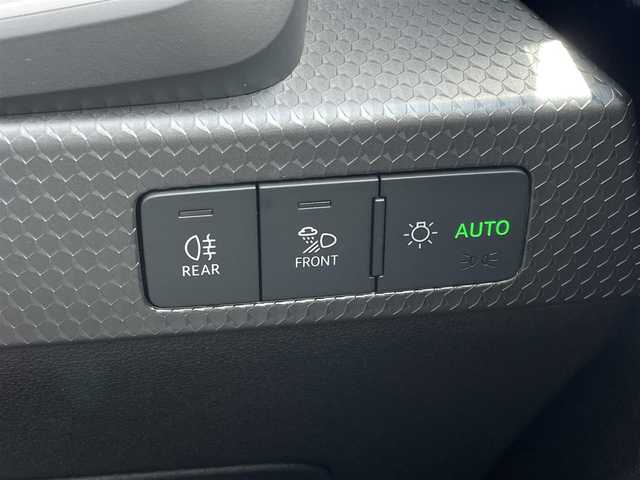 アウディ Ａ１ SB 35TFSI アドバンスド 東京都 2021(令3)年 3.1万km 白 純正メモリーナビ/バックモニター/フルセグTV/AppleCarplay/AndoroidAuto/デジタルメーター/アダクティブクルーズコントロール/Audiプレセンス/車線逸脱警報/アドバンスキー/プッシュスタート/ETC/純正LEDヘッドライト/カーテンエアバック/サイドエアバック