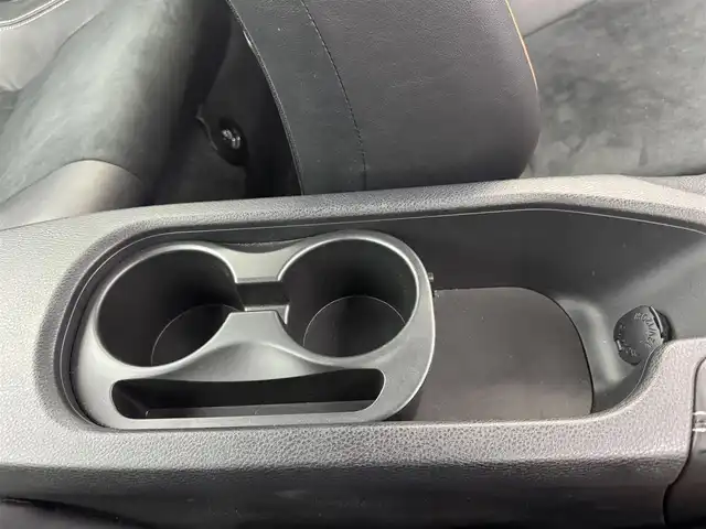 トヨタ ８６ GT リミテッド 愛知県 2015(平27)年 1.2万km オレンジメタリック GTリミテッド/革巻きステアリング/ハーフレザーシート/純正ナビ/（CD/ラジオ/BT/ワンセグ）/純正リアスポイラー/AT/DNシートヒーター/クルコン/バックカメラ/ETC/横滑り防止/VSC　SPORT/SNOWモード/ドアバイザー/デュアルエアコン/スペアキー