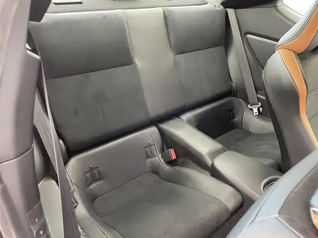 トヨタ ８６ GT リミテッド 群馬県 2015(平27)年 1.2万km オレンジメタリック 純正SDナビ 　＜NSCP-W64＞/（CD/ラジオ/Bluetooth/ワンセグTV）/バックカメラ/ETC/純正リアスポイラー/クルーズコントロール/D/N席シートヒーター/ハーフレザーシート/走行制御モードスイッチ（スポーツ/スノー）/VSC（ビークルスタビリティコントロール）/パドルシフト/革巻きステアリング/デュアルエアコン/ドアバイザー