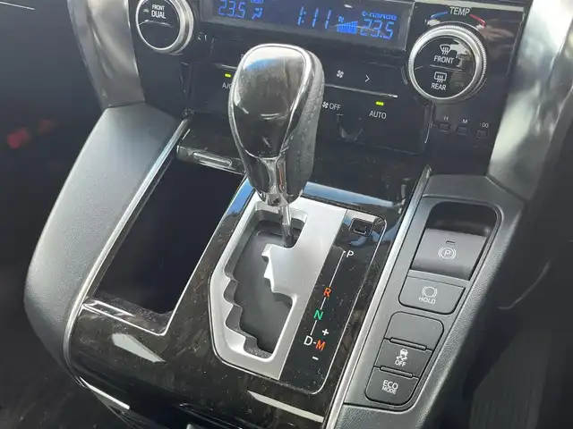 トヨタ アルファード S Aパッケージ 滋賀県 2015(平27)年 3.8万km ホワイトパールクリスタルシャイン 禁煙車/純正ナビ/（CD/DVD/BT/SD/フルセグ）/後席フリップダウンモニター/両側電動スライドドア/サンルーフ/バックカメラ/ビルトインETC/クルーズコントロール/横滑り防止装置/オートエアコン/オットマン/電動パーキング/オートホールド/LED/前後ソナー/プッシュスタート