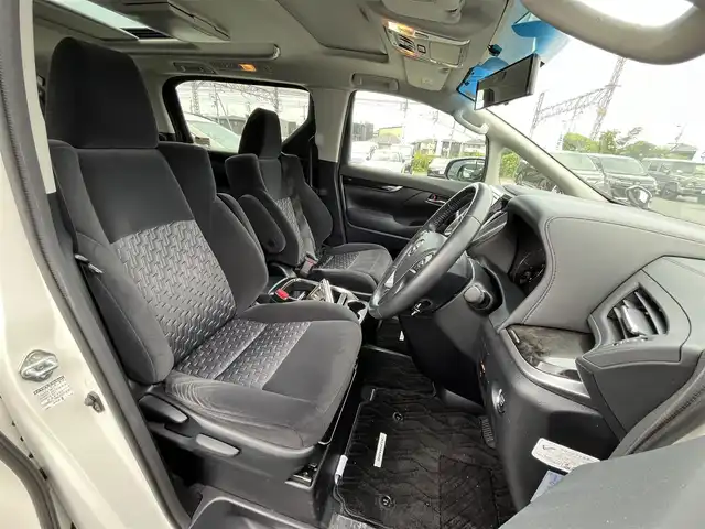 トヨタ アルファード S Aパッケージ 滋賀県 2015(平27)年 3.8万km ホワイトパールクリスタルシャイン 禁煙車/純正ナビ/（CD/DVD/BT/SD/フルセグ）/後席フリップダウンモニター/両側電動スライドドア/サンルーフ/バックカメラ/ビルトインETC/クルーズコントロール/横滑り防止装置/オートエアコン/オットマン/電動パーキング/オートホールド/LED/前後ソナー/プッシュスタート