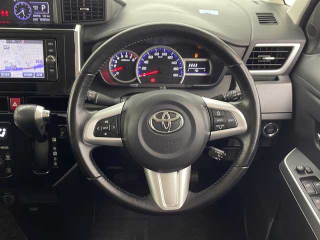 トヨタ ルーミー カスタムG－T 千葉県 2017(平29)年 5.7万km レーザーブルークリスタルシャイン クルーズコントロール/レーンキープアシスト/衝突軽減システム/純正SDナビ（NSZT-W66T）/　Bluetooth/CD/DVD/フルセグTV/バックカメラ/ビルトインETC/社外ドライブレコーダー前後/両側パワースライドドア/LEDヘッドライト/オートライト/純正15インチアルミホイール