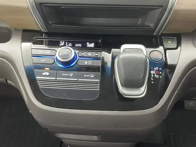 ホンダ フリード ハイブリット G ホンダセンシング 熊本県 2019(令1)年 5.8万km ミッドナイトブルービームM 社外8インチナビ（ＣＤ・ＤＶＤ・フルセグ・ＢＴ・ＵＳＢ・ｉｐｏｄ）/バックカメラ　/前後ドライブレコーダー　/ビルトインＥＴＣ　/レーダークルーズコントロール/両側パワースライドドア　/後ろのみクリアランスソナー/ホンダセンシング　/衝突軽減ブレーキ　/レーンキープアシスト/横滑り防止/アイドリングストップ/純正フロアマット/純正１５インチAW/オートライト/LEDヘッドライト/スマートキー/プッシュスタート/スペアキー1本/保証書/取扱説明書