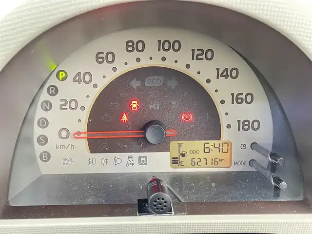 トヨタ パッソ プラスハナ Gパッケージ 千葉県 2014(平26)年 6.3万km ムースピンクP ワンオーナー/禁煙車/社外SDナビ/・フルセグTV・Bluetooth・CD・SD/バックカメラ/横滑り防止装置/ETC/ドライブレコーダー/アイドリングストップ/LEDヘッドライト/フォグランプ/ウィンカーミラー/電動格納ミラー/純正14インチAW/シートリフター/スマートキー/フロアマット/ドアバイザー/スペアキー/保証書