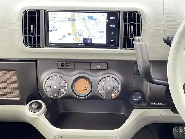 トヨタ パッソ プラスハナ Gパッケージ 千葉県 2014(平26)年 6.3万km ムースピンクP ワンオーナー/禁煙車/社外SDナビ/・フルセグTV・Bluetooth・CD・SD/バックカメラ/横滑り防止装置/ETC/ドライブレコーダー/アイドリングストップ/LEDヘッドライト/フォグランプ/ウィンカーミラー/電動格納ミラー/純正14インチAW/シートリフター/スマートキー/フロアマット/ドアバイザー/スペアキー/保証書