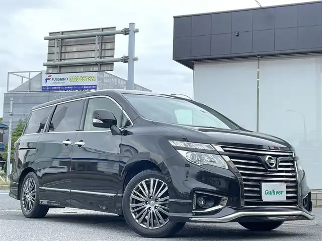 日産 エルグランド 千葉県 2017(平29)年 7.2万km ファントムブラック 木目調/革巻きステアリング/グラファイト塗装AW/パワーシート/シートヒーター/リバース連動型ドアミラー/純正ナビ/〇フルセグTV/BT/DVD/ラジオ/ビルトインETC/スペアキー/取扱説明書/保証書