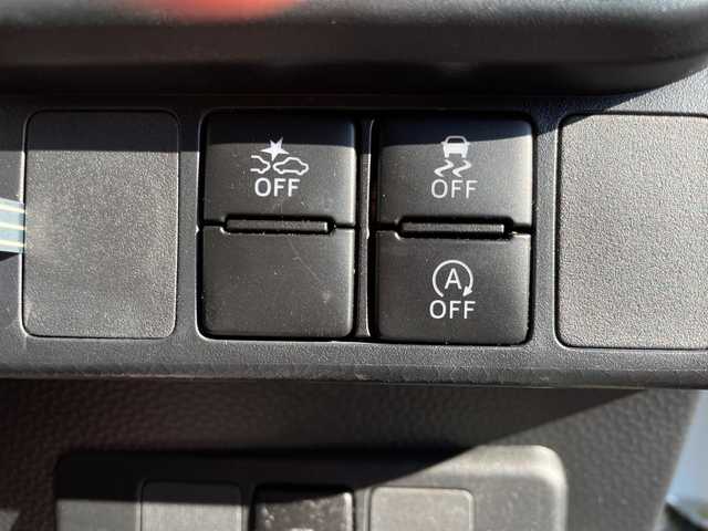 トヨタ ルーミー カスタムG－T 千葉県 2021(令3)年 2.5万km パールホワイトⅢ 純正9インチナビ/(AM/FM/BT/フルセグTV/SD)/全周囲カメラ/前後ドライブレコーダー/衝突被害軽減システム/車線逸脱警報/追従式クルーズコントロール/両側パワースライドドア/横滑り防止装置/ETC/アイドリングストップ/LEDヘッドライト/フォグランプ/オートライト/ウィンカーミラー/電動格納ミラー/純正15インチAW/シートヒーター/シートリフター/プッシュスタート/スマートキー/フロアマット/スペアキー/取扱説明書/保証書