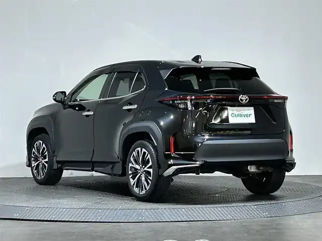 トヨタ ヤリスクロス Z 愛媛県 2022(令4)年 3.6万km ブラックマイカ ・純正８型ディスプレイオーディオ（フルセグＴＶ・ＢＴ・ＤＶＤ・ＦＭＡＭ・ＵＳＢ接続）/・モデリスタフルエアロ/・全方位カメラ　/・ビルトインＥＴＣ　/・レーダークルーズコントロール　/・ＤＮ席シートヒーター　/・レーンキープアシスト　/・スペアキー/・オートマチックハイビーム/・ステアリングヒーター/・パワーバックドア/・ステアリングリモコン