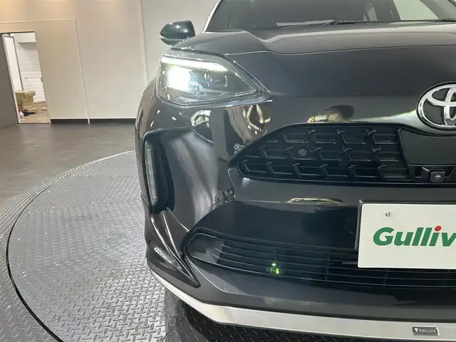 トヨタ ヤリスクロス Z 愛媛県 2022(令4)年 3.6万km ブラックマイカ ・純正８型ディスプレイオーディオ（フルセグＴＶ・ＢＴ・ＤＶＤ・ＦＭＡＭ・ＵＳＢ接続）/・モデリスタフルエアロ/・全方位カメラ　/・ビルトインＥＴＣ　/・レーダークルーズコントロール　/・ＤＮ席シートヒーター　/・レーンキープアシスト　/・スペアキー/・オートマチックハイビーム/・ステアリングヒーター/・パワーバックドア/・ステアリングリモコン