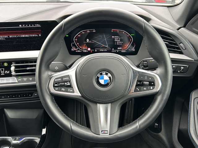 ＢＭＷ ＢＭＷ ２１８ｄ 愛知県 2021(令3)年 3.1万km アルピンホワイトⅢ ワンオーナー/純正10.25インチワイドHDDナビ/(Bluetooth/ScreenMirroring)/iDrive/バックカメラ/パーキングアシスト/クロストラフィックウォーニング/アクティブクルーズコントロール/インテリジェントセイフティ/(Cityブレーキ/レーンディパーチャー/レーンチェンジウォーニング)/パークディスタンスコントロール/レインセンサー付きワイパー/ロードサインアシスト/(追い越し禁止表示機能付き)/インテリジェントパーソナルアシスタント/ドライブモードセレクト/電動パーキングブレーキ/オートマチックホールドパーキングブレーキ/スマートキー(コンフォートアクセス付き)/(スペアキー×1)/取説/保証書