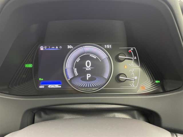 レクサス ＵＸ 250h エレガントブラック 岡山県 2021(令3)年 4.6万km グラファイトブラックガラスフレーク 純正１０．３インチメモリーナビ/【Bluetooth/フルセグTV/USB/Carplay/AUX/iPod/CD/DVD/Blu-ray】/衝突軽減ブレーキシステム/全方位カメラ/追従型クルーズコントロール/ビルトインＥＴＣ２．０/ＬＥＤヘッドライト＆フォグランプ/オートハイビーム/前席シートヒーター/前席エアシート/前席パワーシート/シートメモリー/ステアリングヒーター/社外ドライブレコーダー（前後）/純正フロアマット/オートブレーキホールド/ブラインドスポットモニター/ISOFIX/ステアリングスイッチ/カラーヘッドアップディスプレイ/チルトステアリング/ウインカーミラー/スマートキー×2