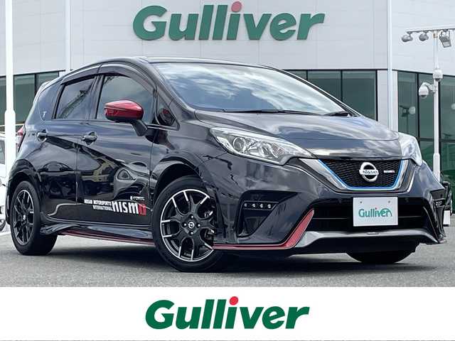 日産 ノート e－パワー ニスモ 佐賀県 2017(平29)年 3.3万km スーパーブラック 純正SDナビ/・フルセグTV/CD/DVD/SD/Bluetooth/アラウンドビューモニター/インテリジェントルームミラー/前方ドライブレコーダー/ETC/クスコタワーバー/革巻きステアリング/ステアリングリモコン/純正16インチアルミホイール/純正LEDヘッドライト/純正LEDフォグライト/純正フロアマット/純正ドアバイザ―/新車保証書/取扱説明書/スペアキー１本/車線逸脱警報システム/衝突被害軽減ブレーキ