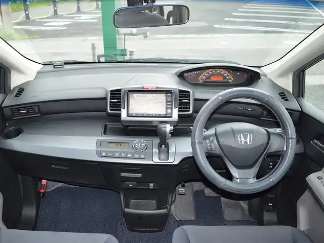 ホンダ フリード Gエアロ ジャストセレクション 栃木県 2009(平21)年 14.8万km ポリッシュドメタルメタリック ディーラー点検記録簿/[H22.23.25.27.29]/純正ナビ/[ワンセグ/CD/DVD/AM/FM]/ETC/オートライト/ドライブレコーダー前後/ステアスイッチ/電動格納ミラー/ドアバイザー/スペアキー×1/取扱説明書/保証書/記録簿/[H30.R2.4.6]