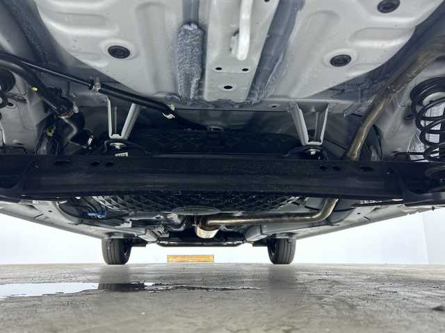 ダイハツ ムーヴ キャンバス ストライプス X 愛知県 2025(令7)年 0.4万km シャイニングホワイトパール/スムーズグレーマイカメタリック ナビ装着用アップグレードパック/スマートアシスト/・衝突回避支援ブレーキ機能/・誤発進抑制機能/・車線逸脱抑制機能/・先行車発進お知らせ機能/・コーナーセンサー/・オートハイビーム/ecoIDLE(アイドリングストップ)/両側パワースライドドア/ハロゲンヘッドランプ/オートライト/CANBUSエンブレム付シャイニングホワイトパールフロントグリル/シャイニングホワイトパールドアミラー/ステアリングスイッチ/アナログメーター/キーフリーシステム