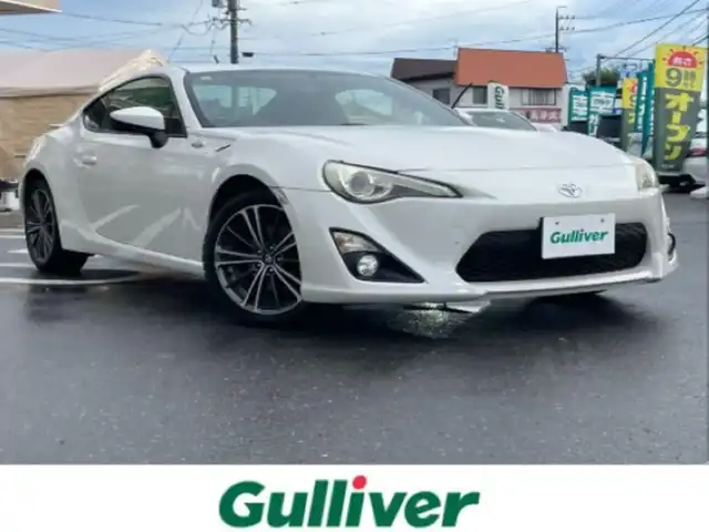 トヨタ ８６ GT 長野県 2012(平24)年 8.9万km サテンホワイトパール 社外ナビ/・Bluetooth/TV/純正ETC/純正フロアマット/HIDオートライト/革ステアリング/スマートキー/プッシュスタート/TRC