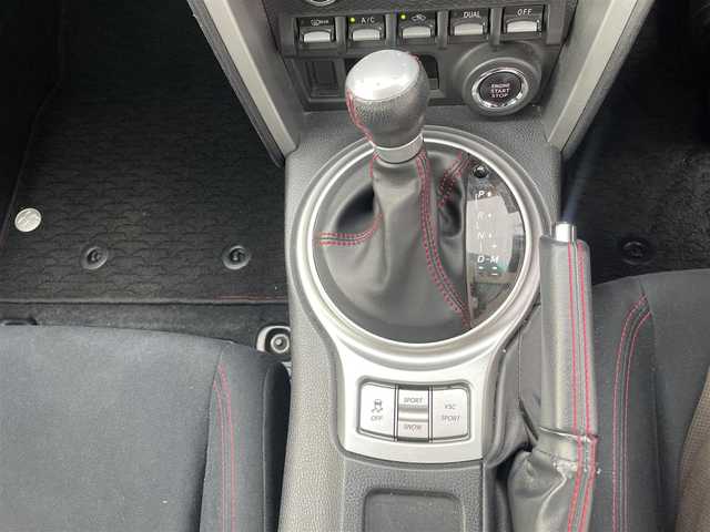 トヨタ ８６ GT 長野県 2012(平24)年 8.9万km サテンホワイトパール 社外ナビ/・Bluetooth/TV/純正ETC/純正フロアマット/HIDオートライト/革ステアリング/スマートキー/プッシュスタート/TRC
