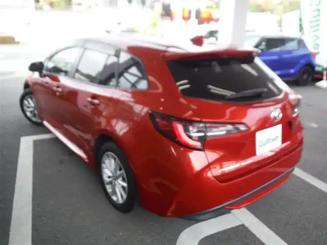 トヨタ カローラツーリング S 東京都 2020(令2)年 5.4万km スカーレットメタリック トヨタセーフティセンス/　プリクラッシュセーフティ/　LTA・PKSB・RSA/　パーキングセンサー/純正ナビ・TVフルセグ/　BLUETOOTH・ミラーキャスト/　バックカメラ・ビルトインETC/　ドライブレコーダー/LEDヘッドライト/スマートキー