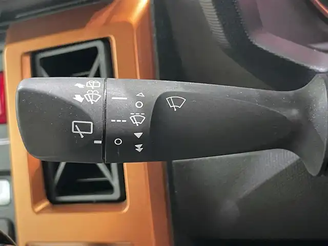 ダイハツ タフト G 鹿児島県 2020(令2)年 6.2万km フォレストカーキメタリック ナビ(フルセグTV/Bluetooth/DVD/CD)/バックカメラ/前席シートヒーター/ガラスルーフ/スマートアシスト/　・衝突軽減ブレーキ/　・ふらつき警報/　・先行車発進お知らせ/　・オートハイビーム/電動パーキングブレーキ/オートブレーキホールド/アイドリングストップ/LEDヘッドライト/ドライブレコーダー/ETC/スマートキー