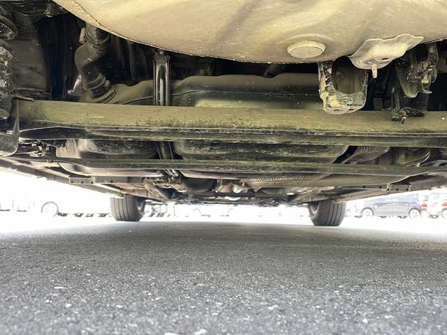 トヨタ プリウス S 岩手県 2014(平26)年 5万km ホワイトパールクリスタルシャイン 純正SDナビ/AM/FM/CD/Bluetooth/ワンセグTV/純正オーディオ/Bluetooth/バックカメラ/ビルトインETC/横滑り防止装置/オートライト/LEDヘッドライト/フォグランプ/スマートキー/プッシュスタート/電動格納ミラー/純正15インチAW/純正フロアマット/純正ドアバイザー/保証書/取扱説明書