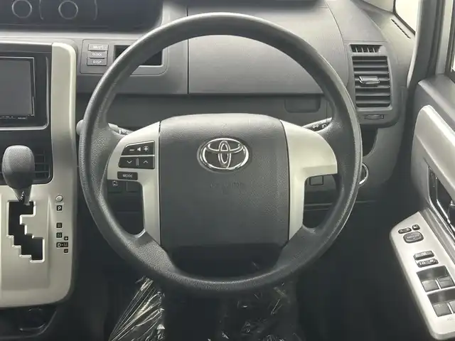 トヨタ ノア X スマートエディション 埼玉県 2011(平23)年 8.9万km シルバーM ナビ バックカメラ フルセグTV アルパイン10.2インチ後席モニター 両側パワースライドドア ビルトインETC/プッシュスタートオートライト スペアキー スマートキー ドライブレコーダー