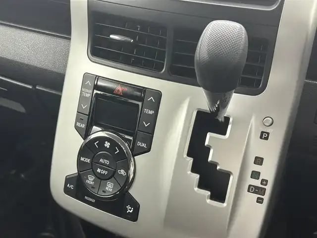 トヨタ ノア X スマートエディション 埼玉県 2011(平23)年 8.9万km シルバーM ナビ バックカメラ フルセグTV アルパイン10.2インチ後席モニター 両側パワースライドドア ビルトインETC/プッシュスタートオートライト スペアキー スマートキー ドライブレコーダー