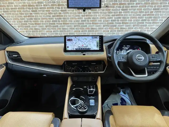 日産 エクストレイル G e－4ORCE 岩手県 2022(令4)年 1.7万km オレンジⅡ サンライズオレンジ / スーパーブラック２トーン/４WD/オプションルーフレール/オプションナッパレザーシート/ヘッドアップディスプレイ/プロパイロットパーキング/アラウンドビューモニター/エマージェンシーブレーキ/プロパイロット/レーンアシスト/踏み間違い衝突防止アシスト/ヒルディセントコントロール/ハイビームアシスト/ドライブモードセレクター/インテリジェントルームミラー/AC100V1500Wコンセント/ワイヤレス充電器/パワーシート/シートヒーター/ステアリングヒーター/12.3型ナビ/（USB/Bluetooth/フルセグ/AppleCarPlay/AndroidAuto）/ ETC2.0/LEDヘッドライト/純正19インチアルミホイール