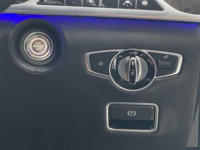 メルセデス・ベンツ Ｓ４００ｄ スポーツリミテッド 山梨県 2020(令2)年 5.2万km ダイヤモンドホワイト レザーEXC /Pサンルーフ /黒革 /ブルメスター/純正ＨＤＤナビ/全周囲カメラ/Ａカープレイ/自動駐車/パヒュームＡ/ディスタンスＰ/ＬＫＡ/ステアリングＳ/Ｐシート/ベンチＬ/全席シートＨ/マルチアンビエントＬ/マルチＢＬＥＤ/マッサージＳ