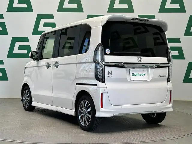 ホンダ Ｎ ＢＯＸ カスタム L 鹿児島県 2021(令3)年 5.5万km プラチナホワイトパール 純正ナビ（VXM214VFi）/（CD/DVD/ワンセグTV/Bluetooth）/ホンダセンシング/追従型クルーズコントロール/片側パワースライドドア　/バックカメラ　/後方コーナーセンサー　/純正フロアマット　/純正アルミホイール　/前席シートヒーター　/ヘッドライトレベライザー　/ＥＴＣ　/オートライト　/オートマチックハイビーム/LEDヘッドライト