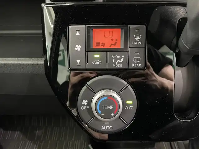 ダイハツ ウェイク L SA Ⅲ 鹿児島県 2020(令2)年 3.6万km オフビートカーキM 純正ナビ　(フルセグＴＶ/Bluetooth/AM・FM)　/バックカメラ　/両側パワースライドドア　/衝突軽減ブレーキ　/横滑り防止装置　/後方コーナーセンサー　/アイドリングストップ　/オートチックハイビーム　/純正アルミホイール　/電格ミラー　/ドアバイザー/スマートキー/プッシュスタート