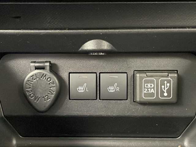 ダイハツ ロッキー G 栃木県 2020(令2)年 4.6万km ナチュラルベージュマイカM 純正ナビ/（BT/CD/DVD/AM/FM/フルセグ）/衝突軽減システム　/全周囲カメラ　/バックカメラ　/クリアランナソー　/横滑り防止　/アイドリングストップ　/レーダークルーズコントロール　/前席シートヒーター　/ビルトインＥＴＣ　/ドライブレコーダー/純正フロアマット/純正アルミホイール/MTモード付AT/プッシュスタート/スマートキー/スペアキー