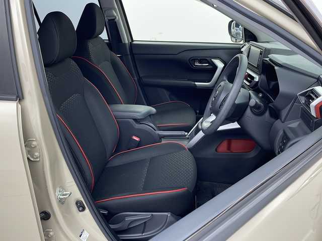 ダイハツ ロッキー G 栃木県 2020(令2)年 4.6万km ナチュラルベージュマイカM 純正ナビ/（BT/CD/DVD/AM/FM/フルセグ）/衝突軽減システム　/全周囲カメラ　/バックカメラ　/クリアランナソー　/横滑り防止　/アイドリングストップ　/レーダークルーズコントロール　/前席シートヒーター　/ビルトインＥＴＣ　/ドライブレコーダー/純正フロアマット/純正アルミホイール/MTモード付AT/プッシュスタート/スマートキー/スペアキー