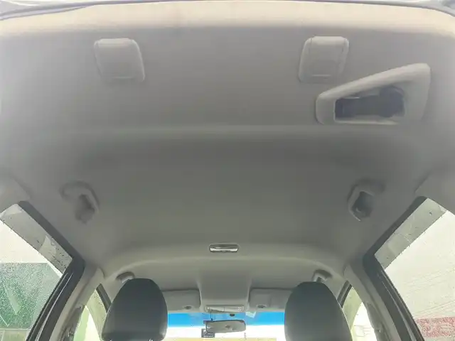 ホンダ フィット ハイブリット Lパッケージ 静岡県 2014(平26)年 7.9万km アラバスターシルバーメタリック エンジンスタートボタン/パワーステアリング/パワーウィンドウ/アイドリングストップ/スマートキー/スペアキー1本/オートエアコン/クルーズコントロール/ETC/ドライブレコーダー/SDナビ（CD/DVD/フルセグ）/純正フロアマット/ハーフレザーシート/ABS/横滑り防止装置/オートライト/LEDヘッドライト/Wエアバッグ