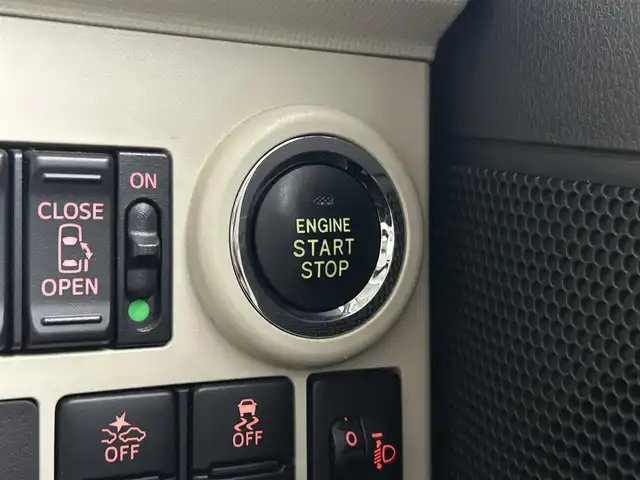 ダイハツ ムーヴ キャンバス X LTD メイクアッフ SA Ⅱ 千葉県 2017(平29)年 4.3万km ブラックマイカメタリック 禁煙車/社外７型ナビ（AVIC-RZ900）/CD/DVD/フルセグTV/Bluetooth/AM/FM/スマートアシストII/衝突被害軽減ブレーキ/車線逸脱警報/バックカメラ/両側電動スライドドア/ハロゲンヘッドライト　/フォグランプ/純正フロアマット　/ヘッドライトレベライザー　/電動格納サイドミラー/純正ドアバイザー/ステアリングスイッチ/12Vシガーソケット/アイドリングストップ/ウィンカーミラー/プッシュスタート/ISOFIX