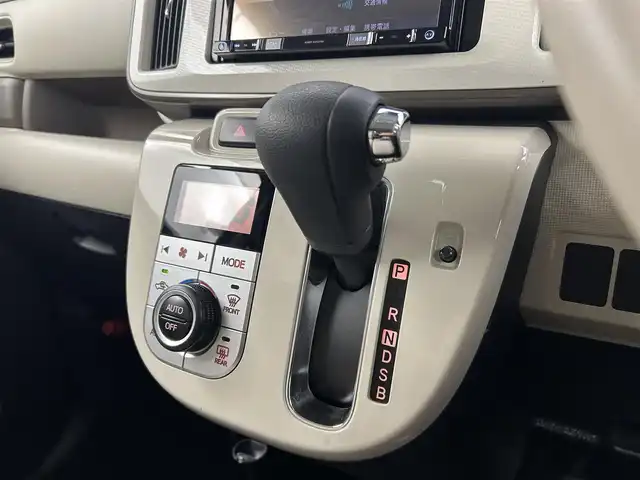 ダイハツ ムーヴ キャンバス X LTD メイクアッフ SA Ⅱ 千葉県 2017(平29)年 4.3万km ブラックマイカメタリック 禁煙車/社外７型ナビ（AVIC-RZ900）/CD/DVD/フルセグTV/Bluetooth/AM/FM/スマートアシストII/衝突被害軽減ブレーキ/車線逸脱警報/バックカメラ/両側電動スライドドア/ハロゲンヘッドライト　/フォグランプ/純正フロアマット　/ヘッドライトレベライザー　/電動格納サイドミラー/純正ドアバイザー/ステアリングスイッチ/12Vシガーソケット/アイドリングストップ/ウィンカーミラー/プッシュスタート/ISOFIX