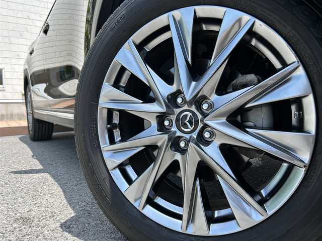 マツダ ＣＸ－８ XD Lパッケージ 滋賀県 2021(令3)年 6.2万km ジェットブラックマイカ 純正ナビ/(AM/FM/BT/USB/フルセグTV)/BOSEサウンドシステム/アルパインフリップダウンモニター/黒革シート/全方位モニター/パワーバックドア/シートヒーター/シートベンチレーション/メモリーシート/パワーシート/衝突軽減ブレーキ/レーントレーシングアシスト/レーダークルーズコントロール/コーナーセンサー/ETC2.0/前後ドライブレコーダー/革巻きステアリング/ステアリングヒーター/ステアリングスイッチ/オートライト/アイドリングストップ/横滑り防止装置/ウォークスルー/電動サイドブレーキ/純正フロアマット/電格ウインカーミラー