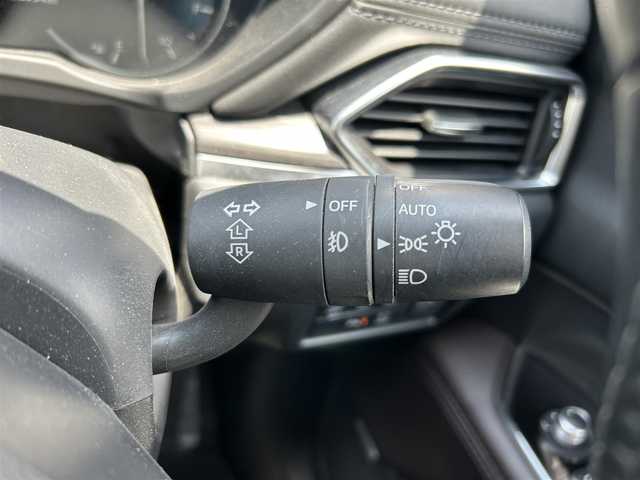 マツダ ＣＸ－８ XD Lパッケージ 滋賀県 2021(令3)年 6.2万km ジェットブラックマイカ 純正ナビ/(AM/FM/BT/USB/フルセグTV)/BOSEサウンドシステム/アルパインフリップダウンモニター/黒革シート/全方位モニター/パワーバックドア/シートヒーター/シートベンチレーション/メモリーシート/パワーシート/衝突軽減ブレーキ/レーントレーシングアシスト/レーダークルーズコントロール/コーナーセンサー/ETC2.0/前後ドライブレコーダー/革巻きステアリング/ステアリングヒーター/ステアリングスイッチ/オートライト/アイドリングストップ/横滑り防止装置/ウォークスルー/電動サイドブレーキ/純正フロアマット/電格ウインカーミラー