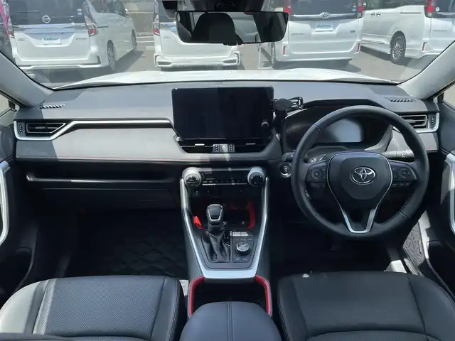 トヨタ ＲＡＶ４ アドベンチャー オフロードPKGⅡ 茨城県 2024(令6)年 0.7万km スーパーホワイトⅡ ワンオーナー/純正10.5インチナビ/全周囲カメラ/フルセグTV/ドラレコ前後/クルーズコントロール/コーナーセンサー前後/デジタルインナーミラー/レーンキープアシスト/横滑り防止装置/盗難防止装置/オートライト/オートマチックハイビーム/BSM/ETC2.0