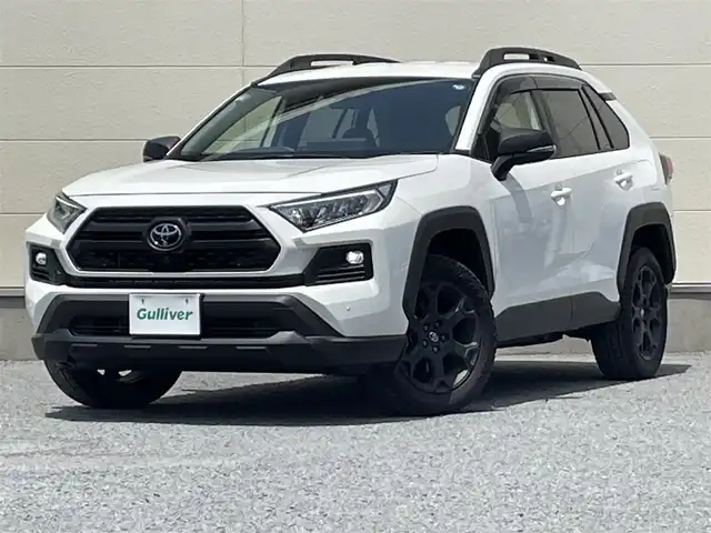 トヨタ ＲＡＶ４ アドベンチャー オフロードPKGⅡ 茨城県 2024(令6)年 0.7万km スーパーホワイトⅡ ワンオーナー/純正10.5インチナビ/全周囲カメラ/フルセグTV/ドラレコ前後/クルーズコントロール/コーナーセンサー前後/デジタルインナーミラー/レーンキープアシスト/横滑り防止装置/盗難防止装置/オートライト/オートマチックハイビーム/BSM/ETC2.0
