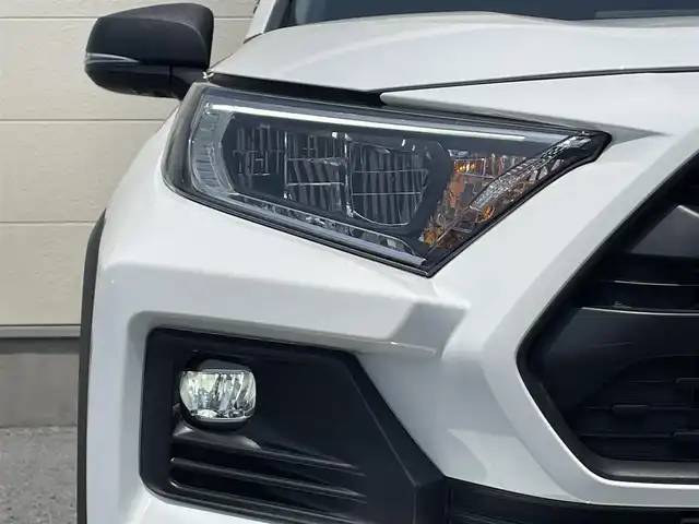 トヨタ ＲＡＶ４ アドベンチャー オフロードPKGⅡ 茨城県 2024(令6)年 0.7万km スーパーホワイトⅡ ワンオーナー/純正10.5インチナビ/全周囲カメラ/フルセグTV/ドラレコ前後/クルーズコントロール/コーナーセンサー前後/デジタルインナーミラー/レーンキープアシスト/横滑り防止装置/盗難防止装置/オートライト/オートマチックハイビーム/BSM/ETC2.0