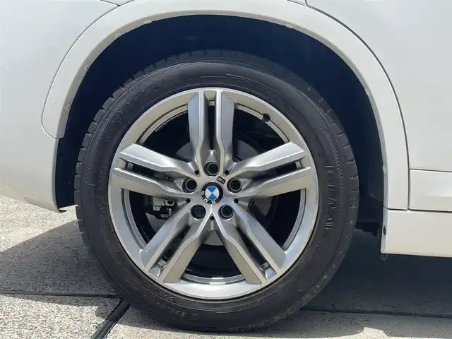 ＢＭＷ Ｘ１ xDrive 18d Mスポーツ 東京都 2020(令2)年 2万km 白 純正ナビ/フルセグTV/バックカメラ/ヘッドUPディスプレイ/ACC/インテリジェントセーフティ/パワーバックドア/コンフォートアクセス