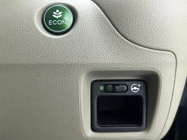 ホンダ Ｎ ＢＯＸ スラッシュ G Aパッケージ 熊本県 2015(平27)年 7.3万km スマートブラック クラリオンナビ（ＣＤ・ＤＶＤ・フルセグ・ＢＴ）/バックカメラ　/ＥＴＣ　/衝突軽減ブレーキ　/横滑り防止　/純正フロアマット　/電動格納ミラー　/オートライト　/スマートキー　/プッシュスタート　/電動パーキング