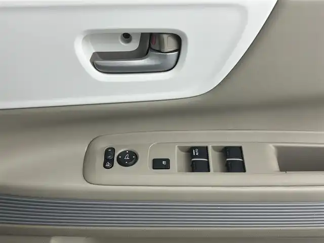 ホンダ Ｎ ＢＯＸ スラッシュ G Aパッケージ 熊本県 2015(平27)年 7.3万km スマートブラック クラリオンナビ（ＣＤ・ＤＶＤ・フルセグ・ＢＴ）/バックカメラ　/ＥＴＣ　/衝突軽減ブレーキ　/横滑り防止　/純正フロアマット　/電動格納ミラー　/オートライト　/スマートキー　/プッシュスタート　/電動パーキング