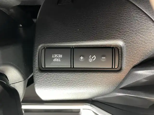 日産 オーラ G 鹿児島県 2022(令4)年 1万km ミッドナイトブラック/サンライズカッパー 禁煙　/衝突軽減　/追従型クルーズコントロール　/全方位カメラ　/デジタルインナーミラー　/前後コーナーセンサー　/革巻きステアリング　/ブラインドスポットモニター　/電動パーキングブレーキ/オートブレーキホールド　/オートライト/オートマチックハイビーム/取扱説明書/保証書