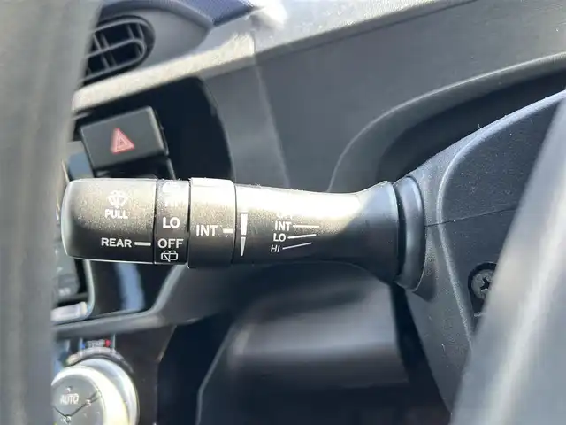 トヨタ アクア S 千葉県 2016(平28)年 8.3万km コバルトブルーメタリック 社外ナビ/フルセグTV/Bluetooth/DVD/CD/バックカメラ/ビルトインETC/前方ドライブレコーダー/プッシュスタート/スマートキー/純正フロアマット/LEDヘッドライト