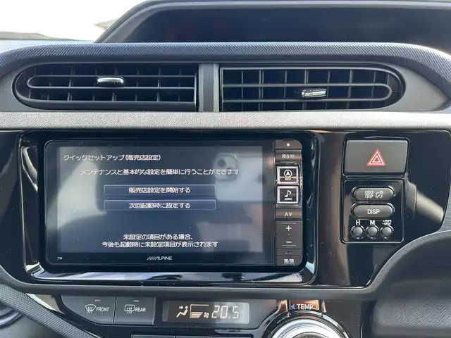 トヨタ アクア S 千葉県 2016(平28)年 8.3万km コバルトブルーメタリック 社外ナビ/フルセグTV/Bluetooth/DVD/CD/バックカメラ/ビルトインETC/前方ドライブレコーダー/プッシュスタート/スマートキー/純正フロアマット/LEDヘッドライト