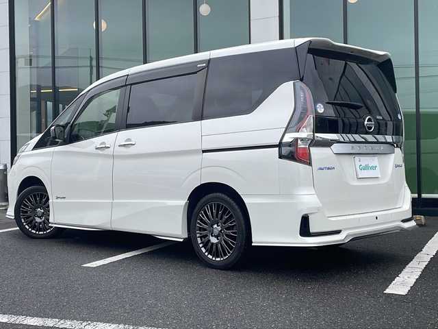 日産 セレナ e-パワー オーテック スポーツスペック 福岡県 2021(令3)年 5.4万km ブリリアントホワイトパール 純正10インチナビ/フルセグTV/CD/DVD再生機能有/Bluetooth/全周囲カメラ/プロパイロット/11インチフリップダウンモニター/デジタルインナーミラー/純正ドラレコ/純正17インチアルミ