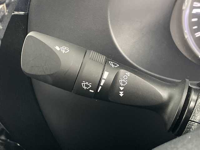 トヨタ ハイラックス Z 愛知県 2022(令4)年 3.7万km アティチュードブラックマイカ 禁煙車/４WD/ディーゼル/ターボ/純正７インチナビ/（CD/DVD/Bluetooth/フルセグTV/HDMI)/バックカメラ/トヨタセーフティセンス/・プリクラッシュセーフティ/・レーンディパーチャーアラート/・レーダークルーズコントロール/・パーキングセンサー/ETC/ドライブレコーダー/デジタルインナーミラー/ARBキャノピー/アイドリングストップ/ダウンヒルアシスト/センターデフロック/排出ガス浄化装置/パワーヒーター/純正１７インチアルミホイール/スマートキー/プッシュスタート/LEDヘッドライト/フロントフォグランプ/オートライト/フロアマット/横滑り防止装置